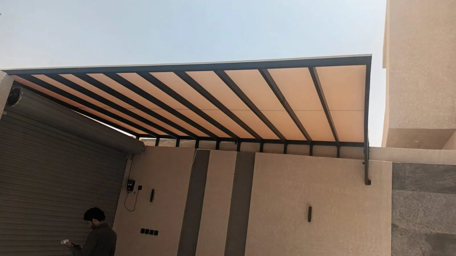 مظلات سيارات