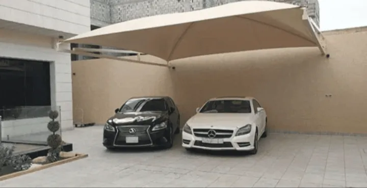 مظلات سيارات