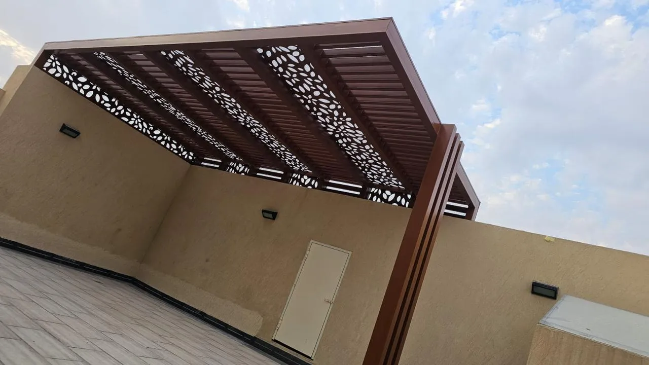 برجولات وجلسات حديثة