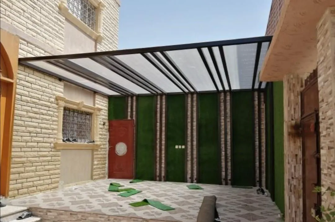 برجولات وجلسات حديثة