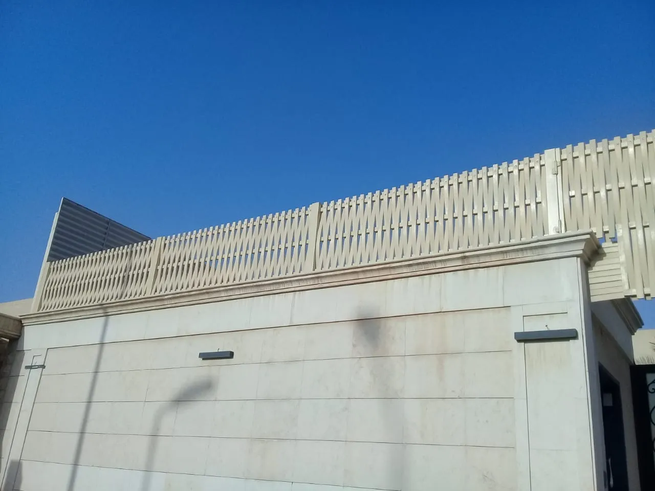 سواتر خشبية