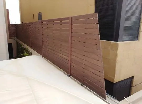 سواتر خشبية