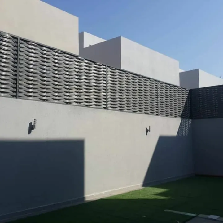 سواتر خشبية