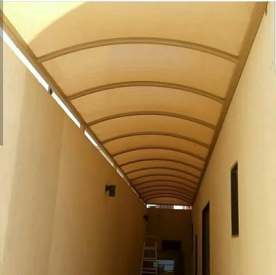 مظلات ممرات