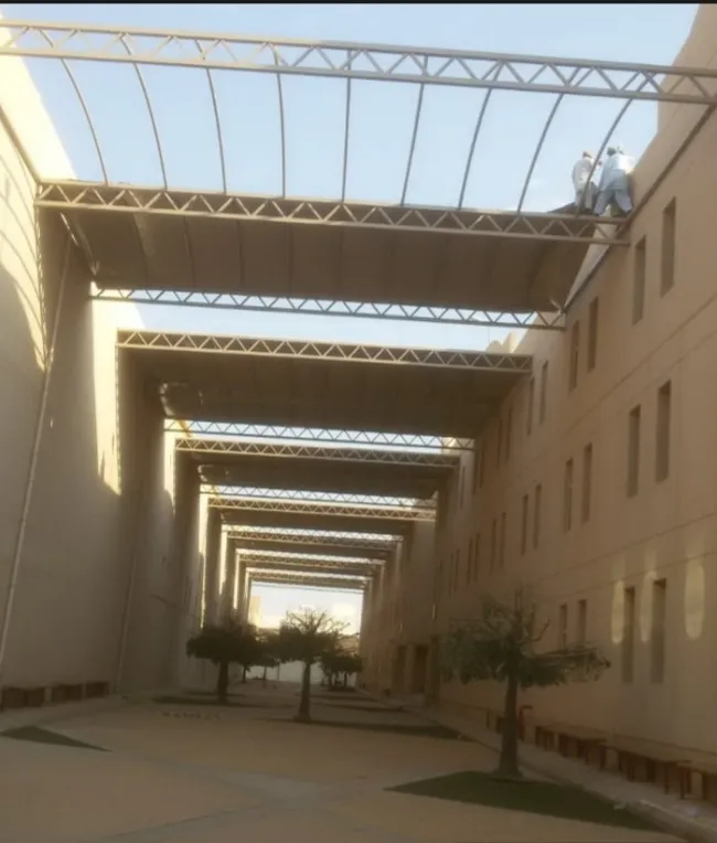 مظلات مدارس